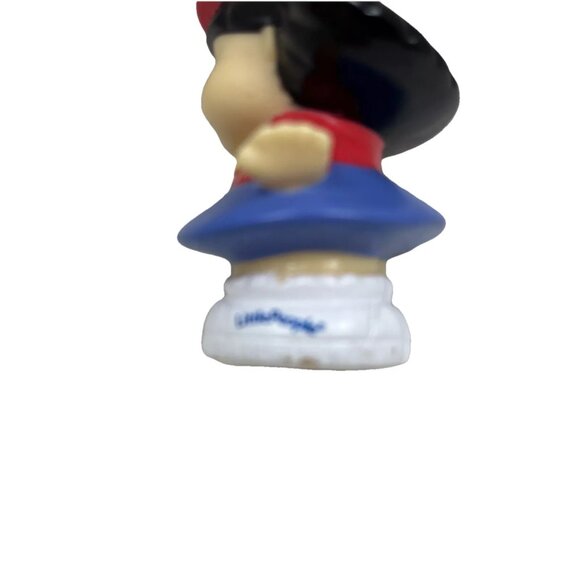 Fisher Price Little People McDonalds Outfit SONYA LEE Figure Drink Shake Toy - Picture 11 of 11